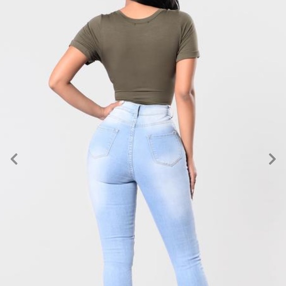 Fashionnova distressed high waisted skinny jeans - Picture 2 of 10
